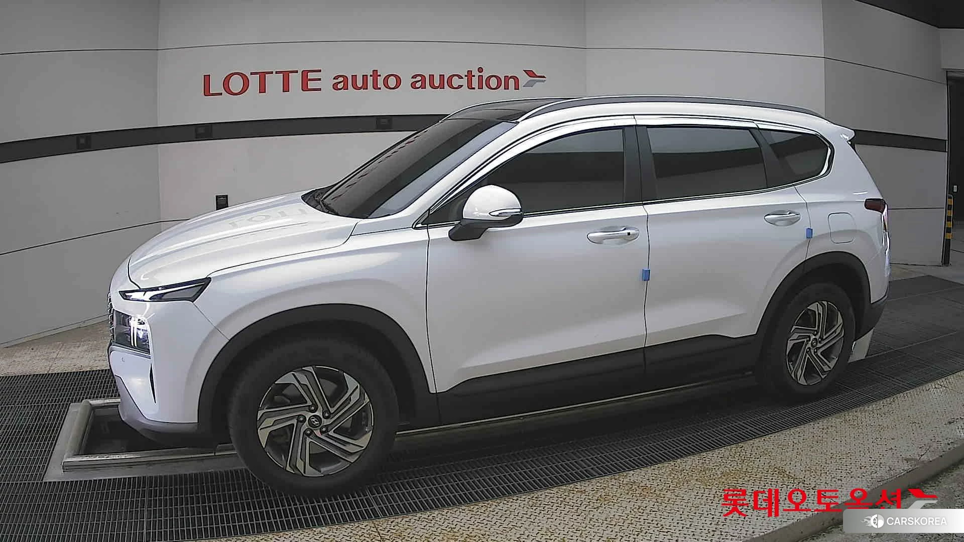 Hyundai Santa Fe 2021 Белый из Кореи, фото 3