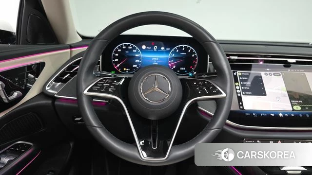 Mercedes-Benz E-Class W214 2024 Белый из Кореи, фото 3