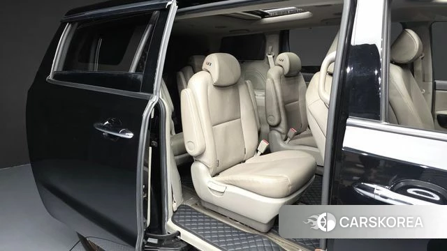 Kia All New Carnival 2018 Черный из Кореи, фото 3