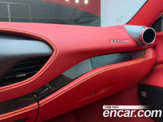 Ferrari F8 Spider 2021 Желтый из Кореи, фото 3