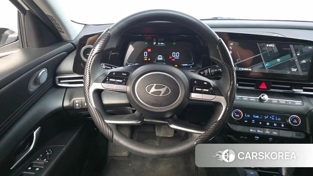 Hyundai The New Avante (CN7) 2023 Белый из Кореи, фото 3