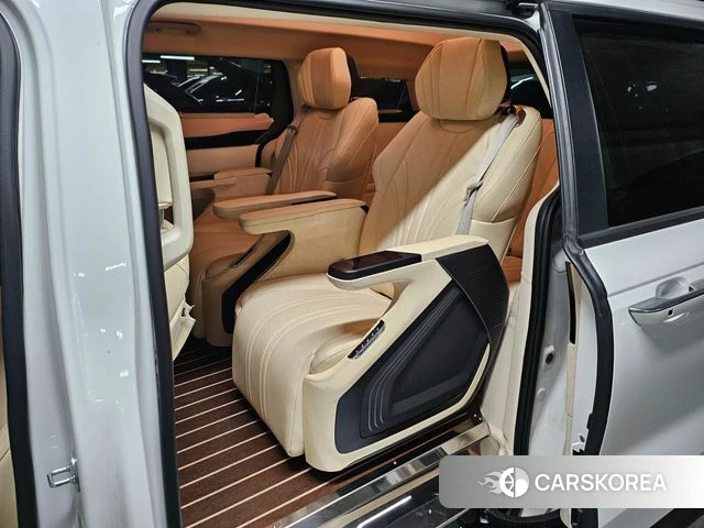Kia Carnival 4th generation 2023 Белый из Кореи, фото 3