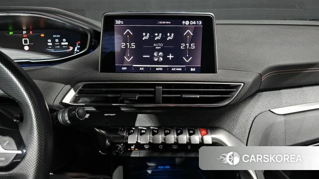 Peugeot 3008 second generation 2019 Белый из Кореи, фото 3