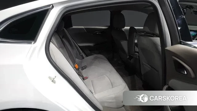 Chevrolet (GM Daewoo) The New Malibu 2019 Белый из Кореи, фото 3