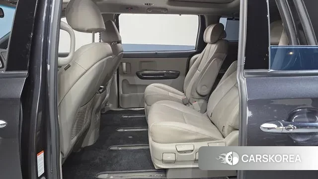 Kia The New Carnival 2018 Серый из Кореи, фото 3