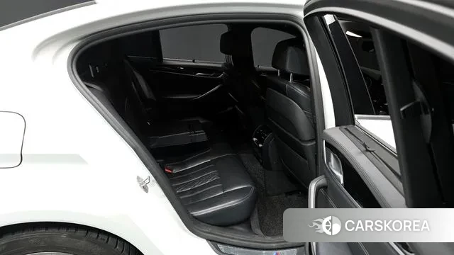 BMW 5 Series (G30) id 3344778 из Кореи 3