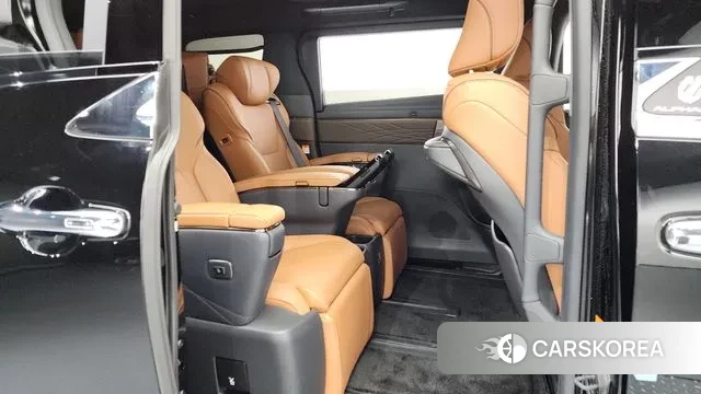 Toyota Alphard 4th Generation 2024 Черный из Кореи, фото 3