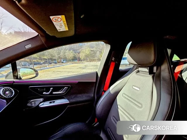 Mercedes-Benz EQE V295 2023 Цвет галактики из Кореи, фото 3