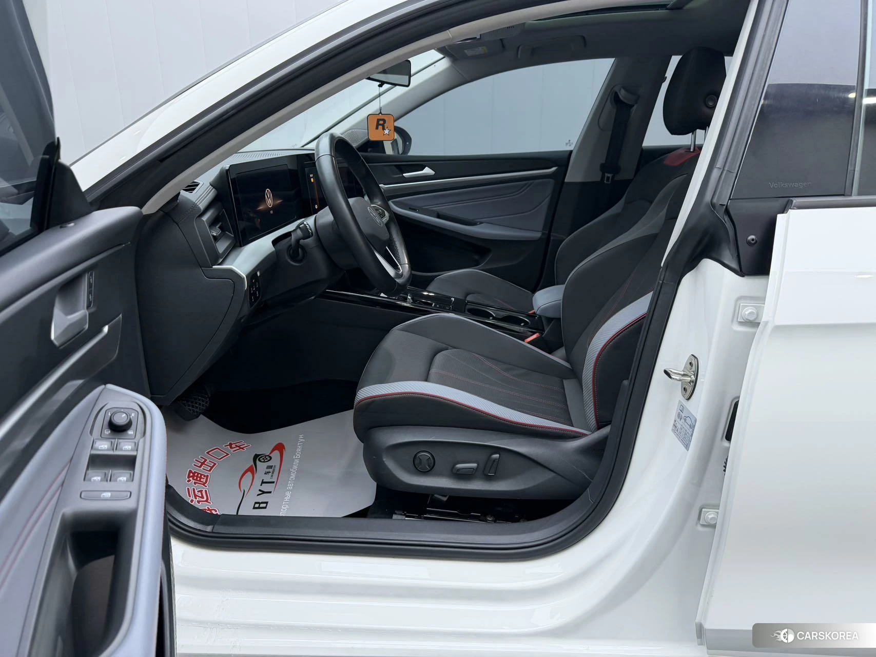 Volkswagen Lingdu 2022 Белый из Китая, фото 3