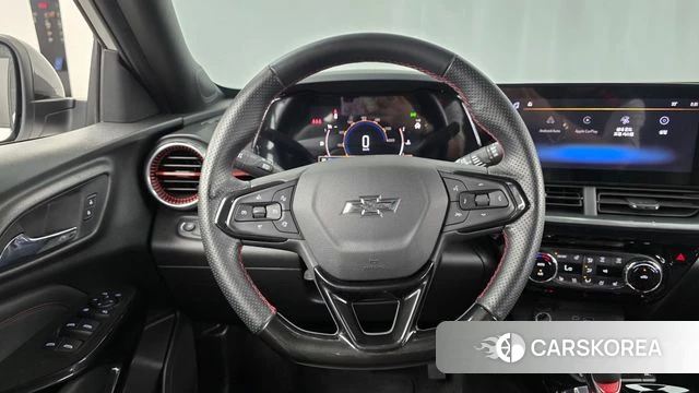 Chevrolet (GM Daewoo) Trax Crossover 2023 Белый из Кореи, фото 3