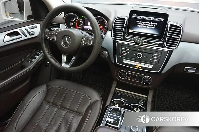 Mercedes-Benz GLE - Class W166 2018 Белый из Кореи, фото 3
