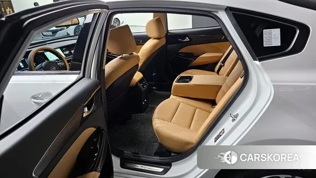 Kia K7 Premier Hybrid 2019 Белый из Кореи, фото 3