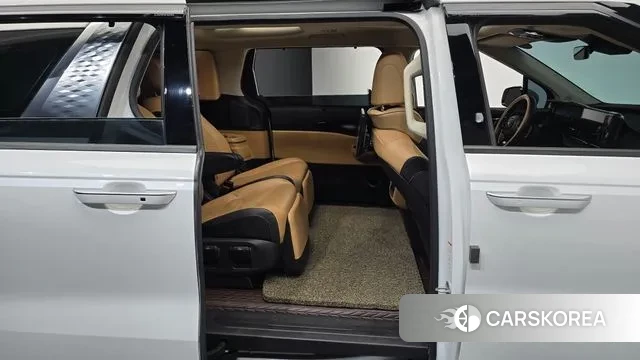 Kia Carnival 4th generation 2020 Белый из Кореи, фото 3