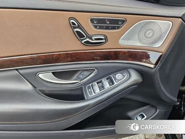 Mercedes-Benz S-Class W222 2018 Черный из Кореи, фото 3