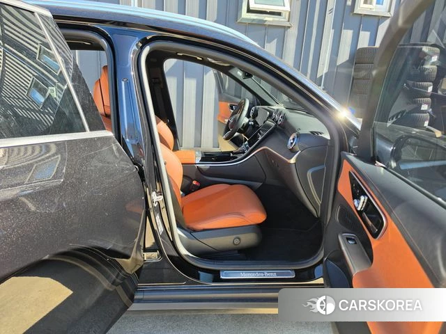 Mercedes-Benz GLC-Class X254 2026 Черный из Кореи, фото 3