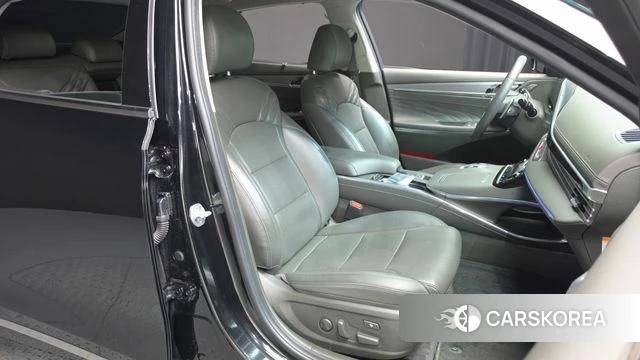 Hyundai The New Grandeur IG Hybrid 2022 Черный из Кореи, фото 3