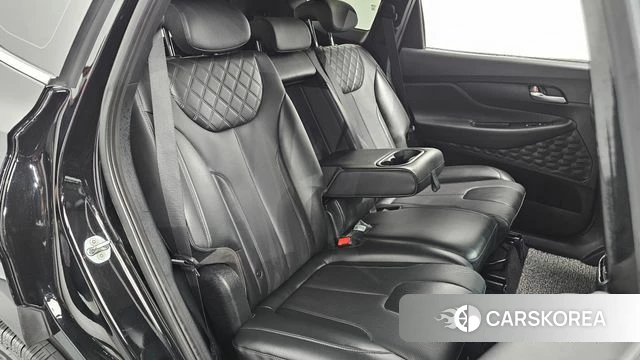 Hyundai The New Santa Fe 2022 Черный из Кореи, фото 3