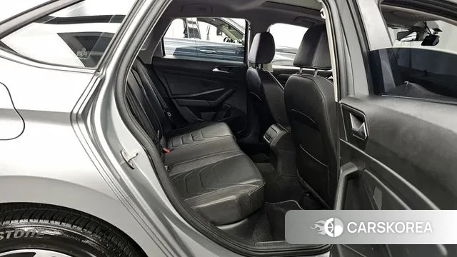 Volkswagen 7th Generation of Jetta 2022 Серебряный из Кореи, фото 3