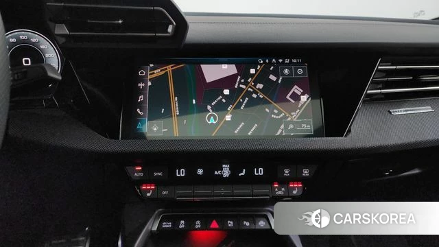 Audi A3 (8Y) 2025 Белый из Кореи, фото 3