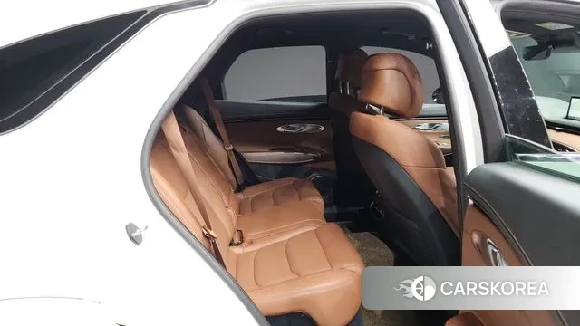 Genesis GV70 2024 Белый из Кореи, фото 3