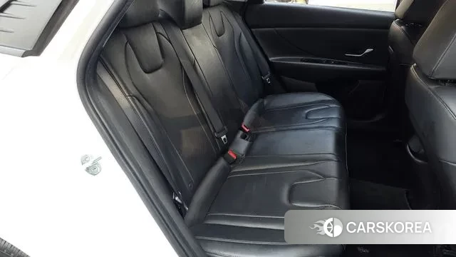 Hyundai Avante (CN7) 2021 Белый из Кореи, фото 3