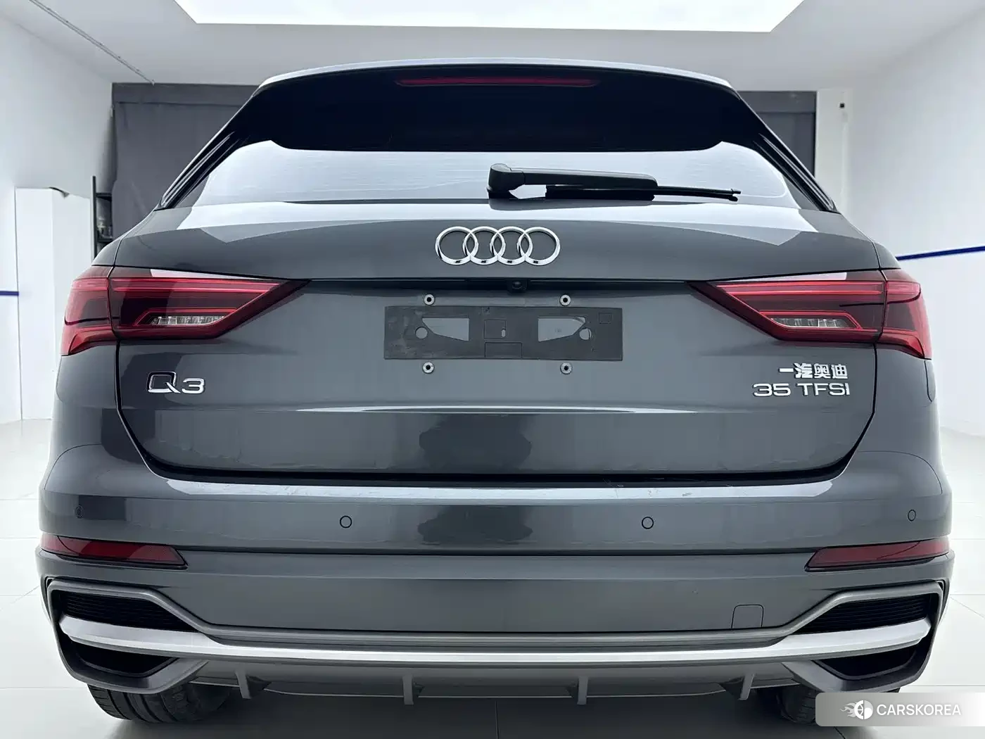 Audi Q3 2022 Silver/gray из Китая, фото 3