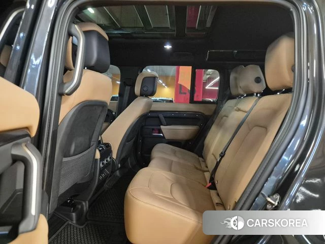 Land Rover Defender (L663) 2026 Серый из Кореи, фото 3