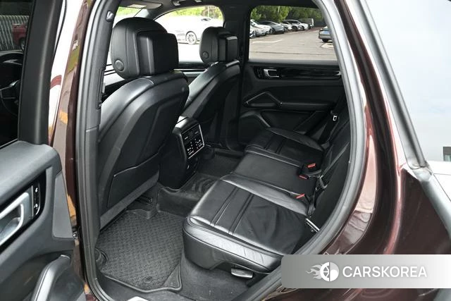 Porsche Cayenne 2018 Красный из Китая, фото 3