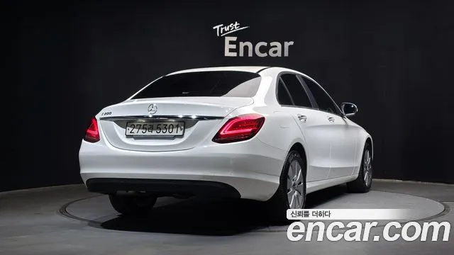 Mercedes-Benz C-Class W205 2019 Белый из Кореи, фото 3