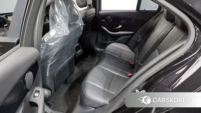 Mercedes-Benz C-Class W205 2018 Черный из Кореи, фото 3