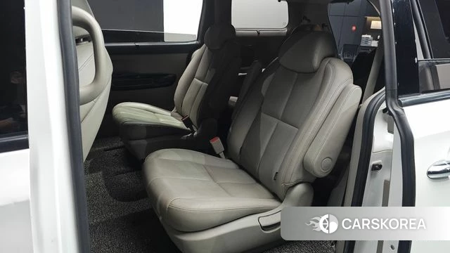Kia The New Carnival 2018 Белый из Кореи, фото 3