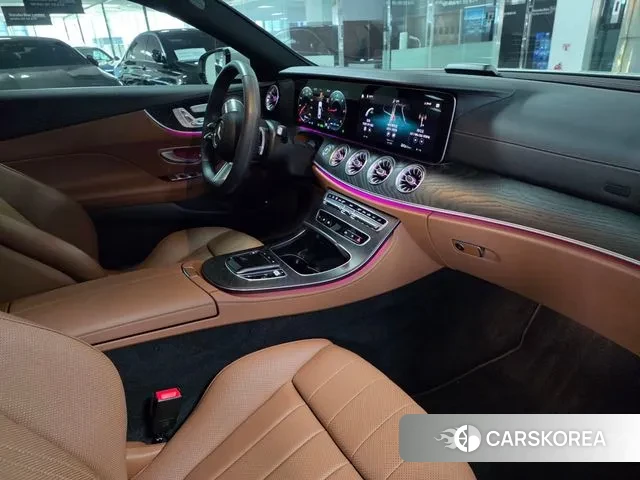 Mercedes-Benz E-Class W213 2023 Белый из Кореи, фото 3