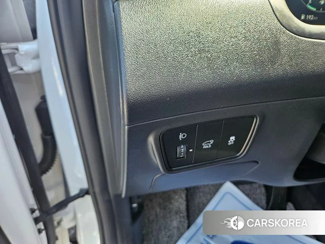 Hyundai Tucson (NX4) 2022 Жемчужный цвет из Кореи, фото 3