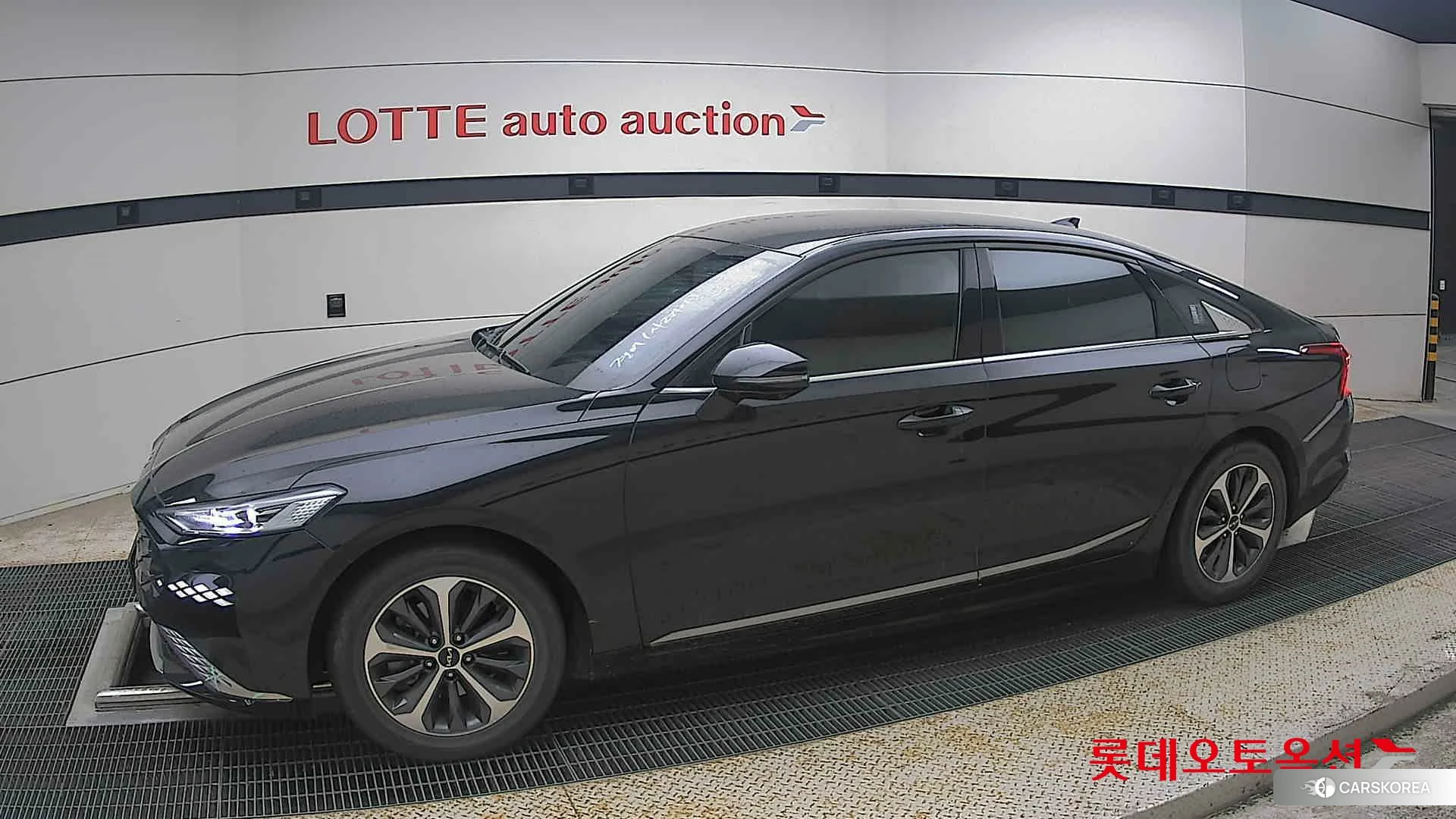 Kia K8 Hybrid 2023 Aurora Black Pearl из Кореи, фото 3
