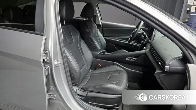 Hyundai Avante Hybrid (CN7) 2021 Серый из Кореи, фото 3