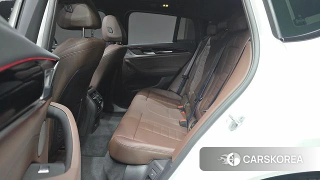 BMW X4 (G02) 2025 Белый из Кореи, фото 3