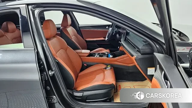 Kia The New K5 Hybrid 3rd generation 2024 Серый из Кореи, фото 3