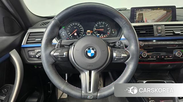 BMW 3 Series (F30) 2018 Белый из Кореи, фото 3