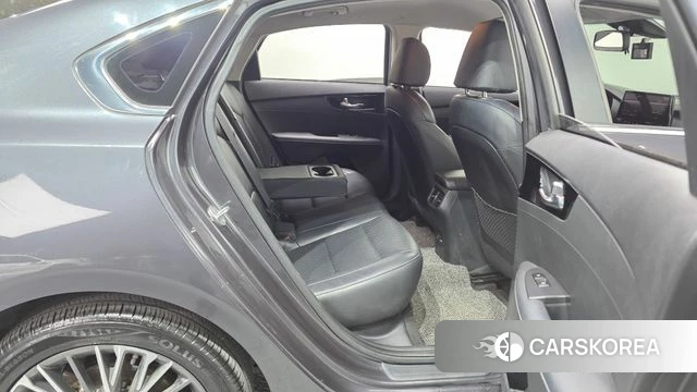 Kia The New K3 2nd generation 2021 Серый из Кореи, фото 3