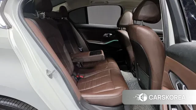 BMW 3 Series (G20) 2021 Белый из Кореи, фото 3