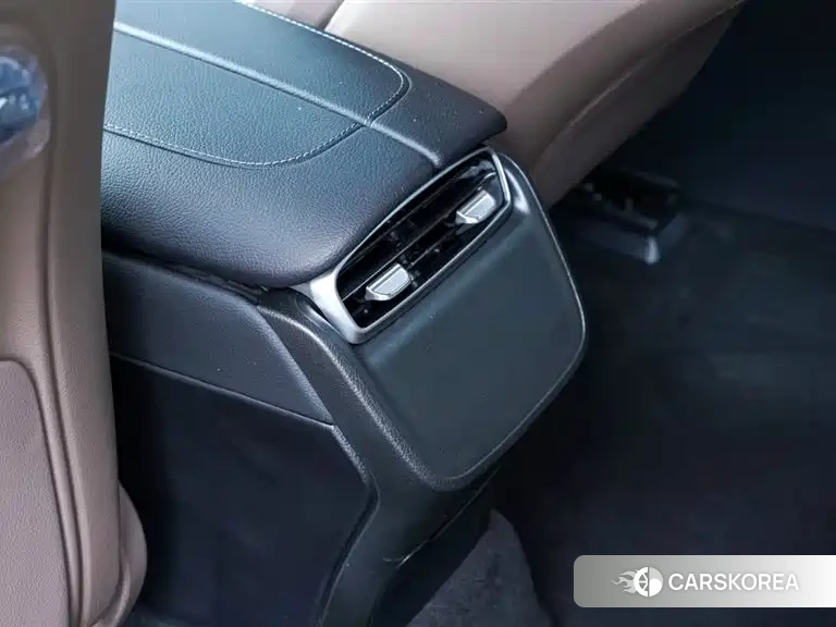 Mercedes-Benz EQE 2025 Черный из Китая, фото 3