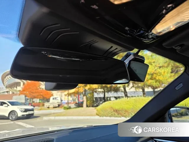 BMW 4 Series (G22) 2024 Небесно-голубой из Кореи, фото 3