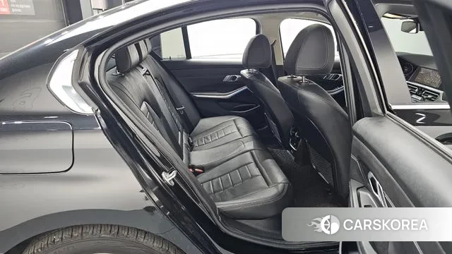 BMW 3 Series (G20) 2021 Черный из Кореи, фото 3