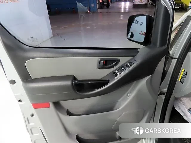 Hyundai The New Grand Starex 2018 Серебряный из Кореи, фото 3