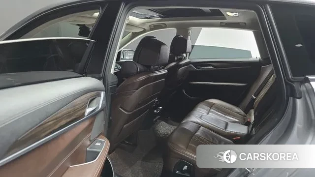 BMW 6 Series GT (G32) 2020 Серебряный из Кореи, фото 3