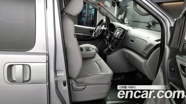 Hyundai The New Grand Starex 2018 Серебряный из Кореи, фото 3