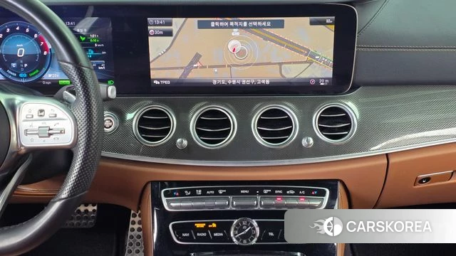 Mercedes-Benz E-Class W213 2019 Белый из Кореи, фото 3