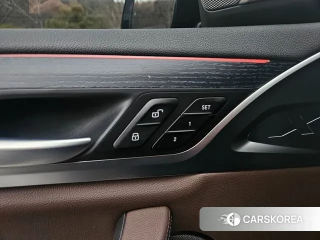 BMW iX3 2023 Белый из Кореи, фото 3