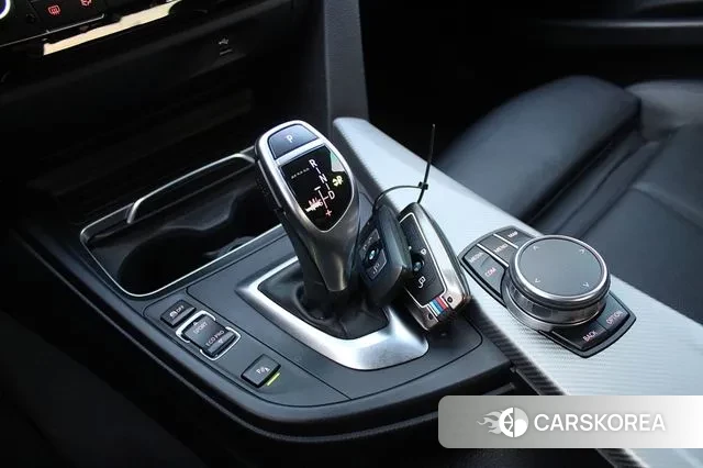 BMW 3 Series (F30) 2018 Черный из Кореи, фото 3