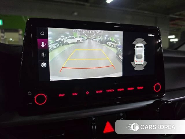 Kia The New K3 2nd generation 2021 Белый из Кореи, фото 3
